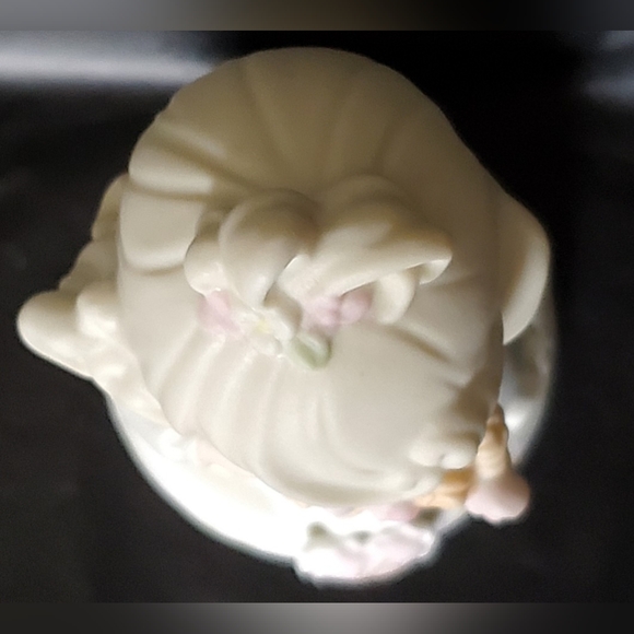 Precious Moments VTG Growing In Grace Figurine 136263 - Altered - No Box - EUC - Picture 7 of 10